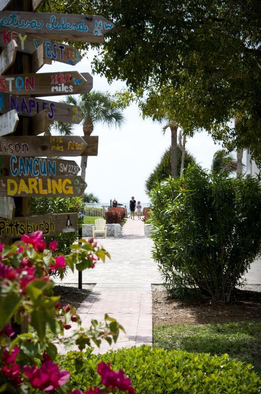 Sanibel Arms West Hotel Exterior photo