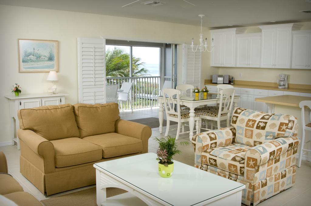 Sanibel Arms West Hotel Exterior photo