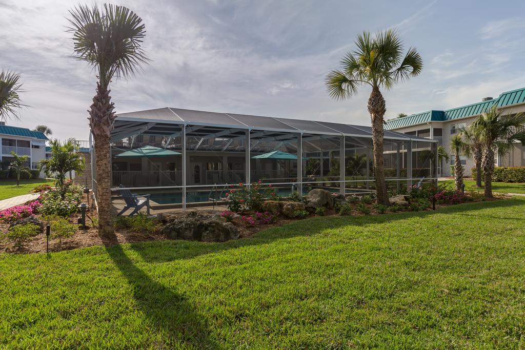Sanibel Arms West Hotel Exterior photo